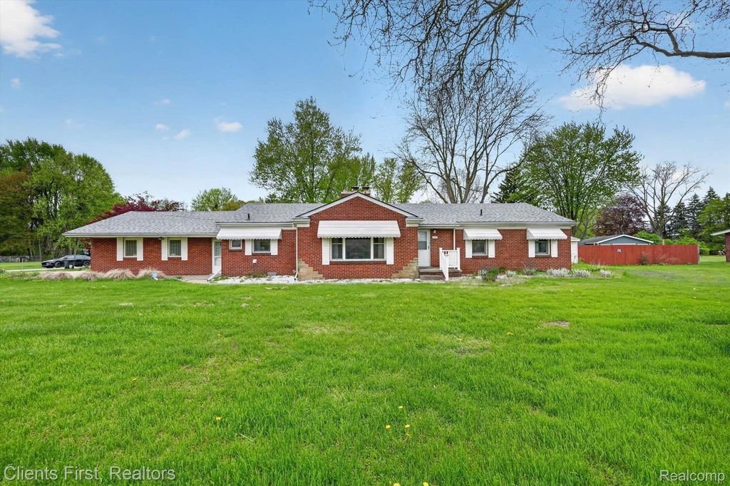 11000 Clinton River Road, Sterling Heights city