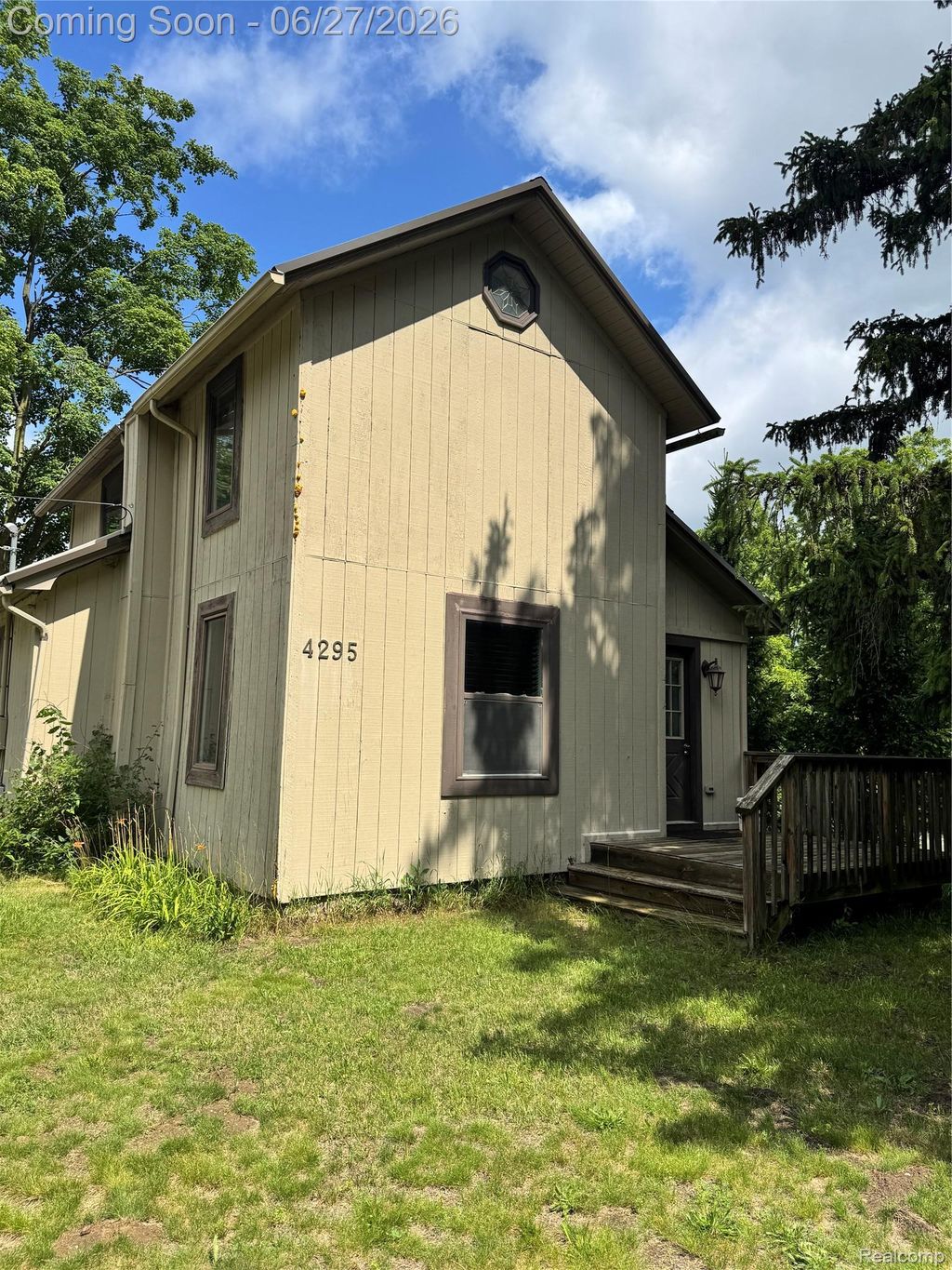 4295 Meridian Road, Williamstown township