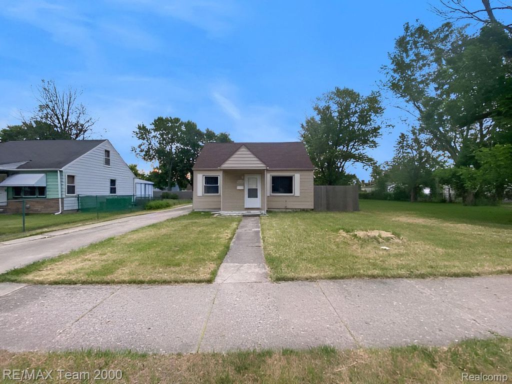 25270 Ford Street, Roseville city