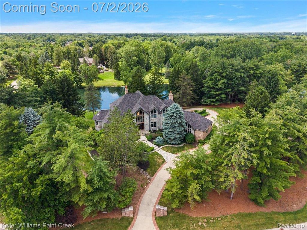 6263 Canter Creek Trail, Grand Blanc charter township