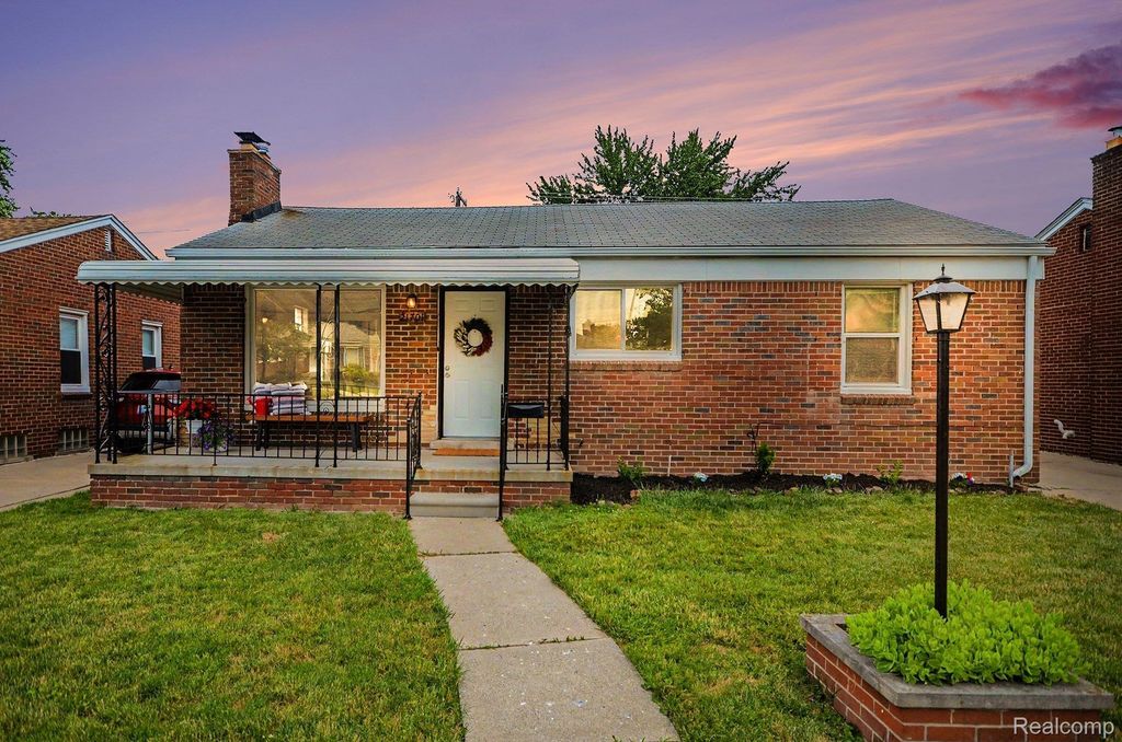 21701 Sunnyside Street, St. Clair Shores city