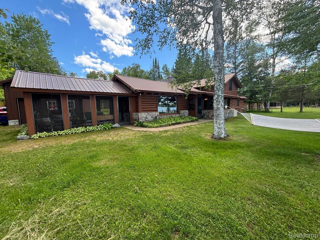 32494 W Betcher Drive, Trout Lake township