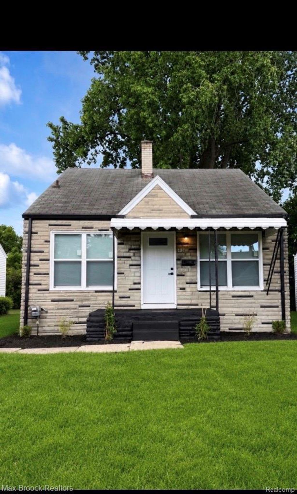 45 Pleasantview Drive, Pontiac city