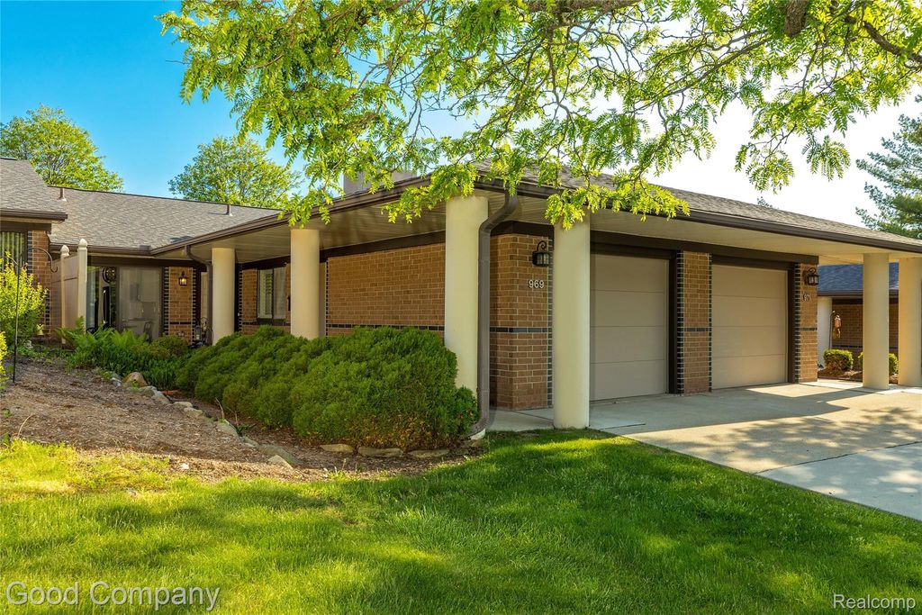 969 Wexford Way, Rochester Hills city