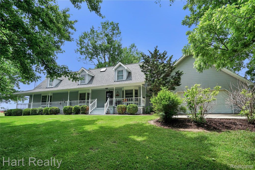7167 Brown School Road, Burnside township