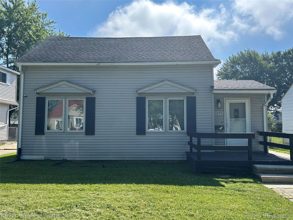 23076 Melrose Avenue, Eastpointe city