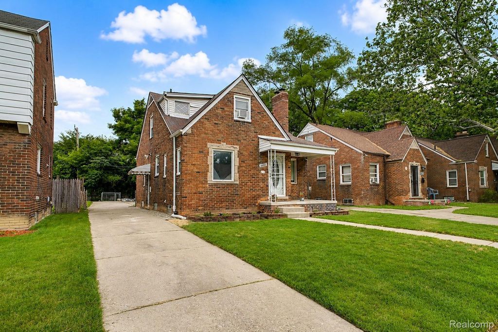10883 Balfour Road, Detroit city
