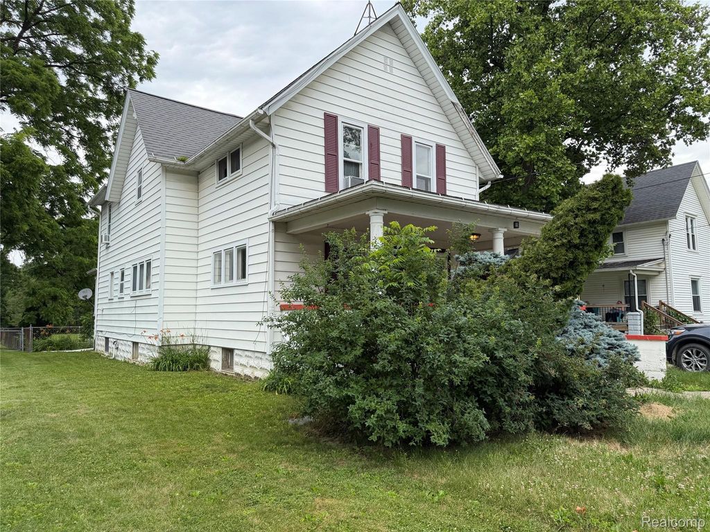 718 River Street, Owosso city