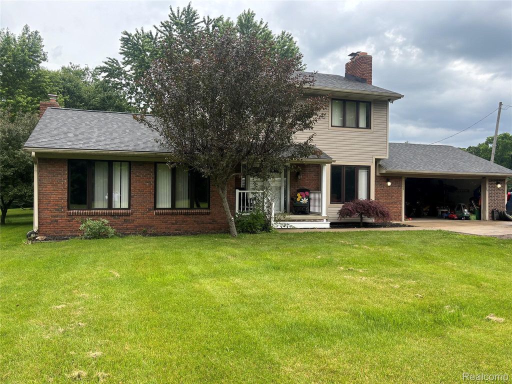 9844 Pine Knob Road, Clarkston
