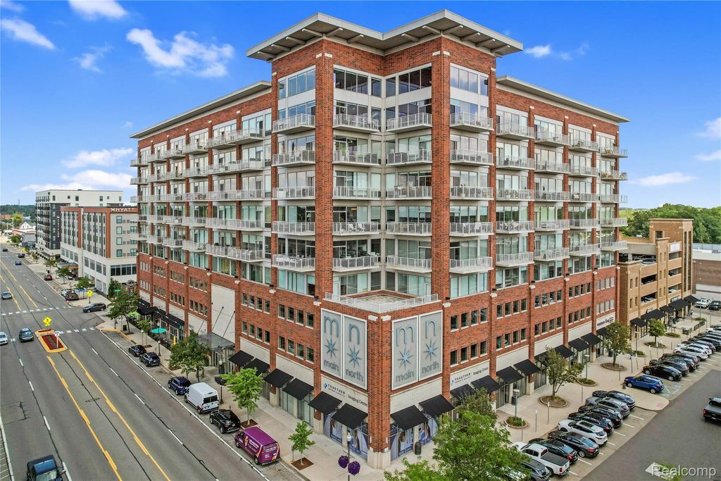 350 N Main Street 517, Royal Oak