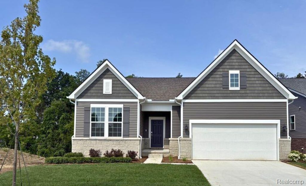 3046 Sheffield Circle, Independence charter township