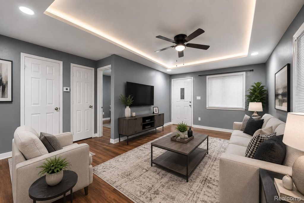 21034 Audrey Avenue, Warren city