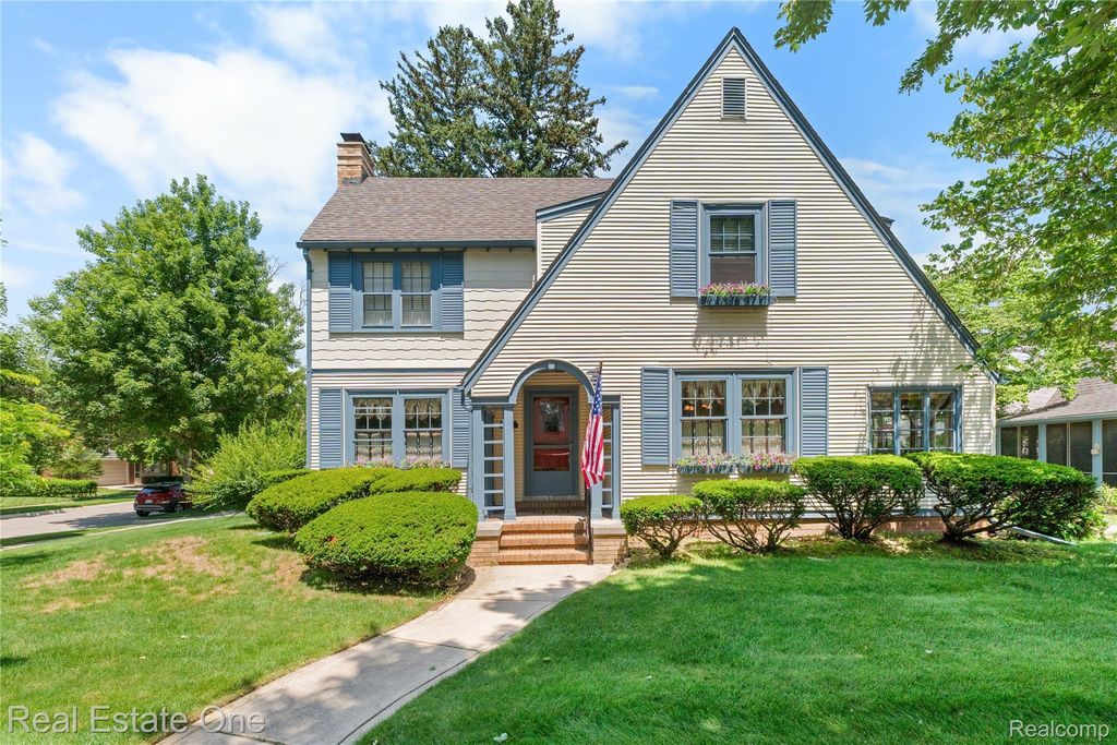 23760 Hudson Street, Dearborn city