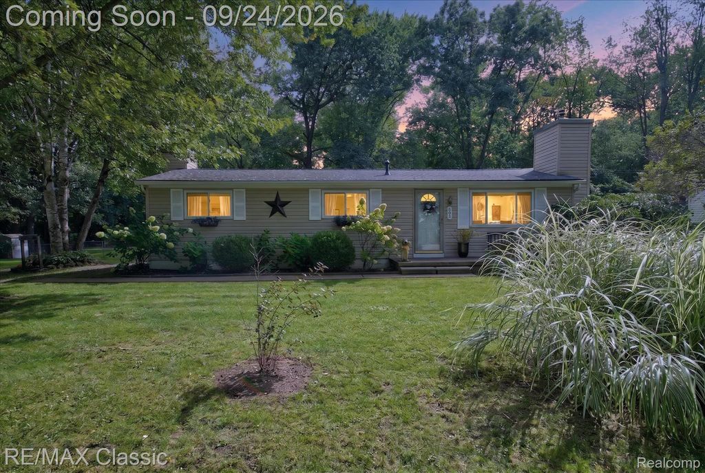 505 E Baker Road, Highland