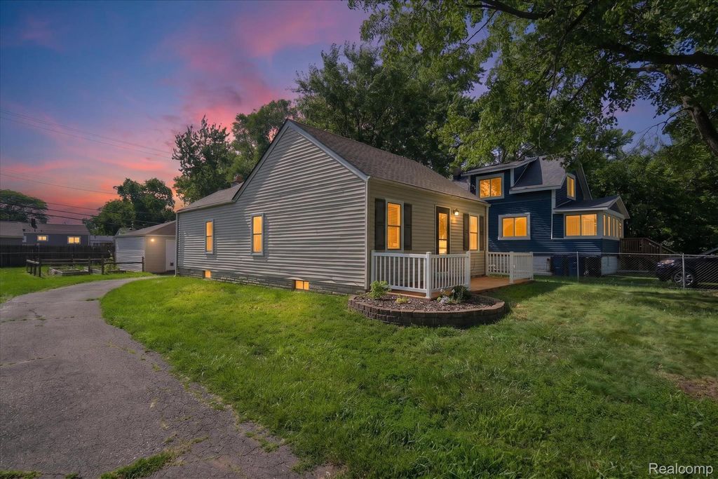 1446 Norris Street, Westland city