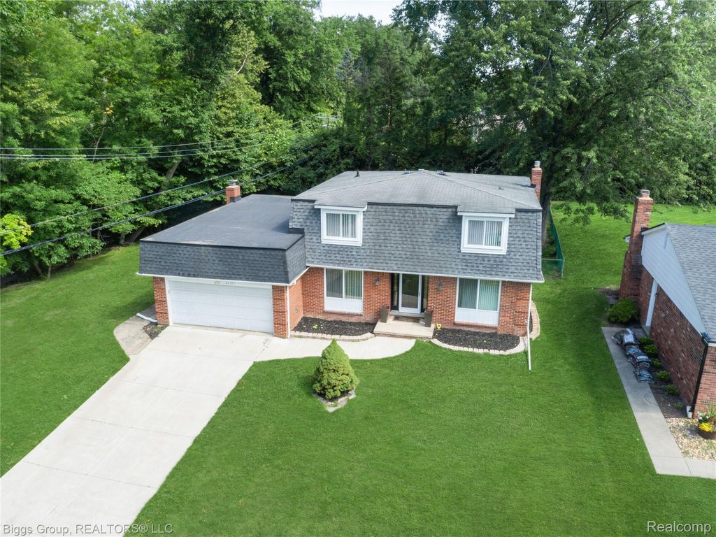 26207 Meadowbrook Way, Lathrup Village city