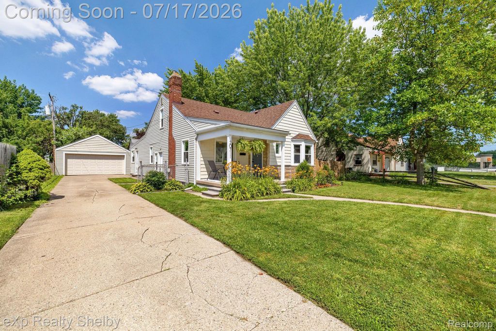 20711 Alger Street, St. Clair Shores city