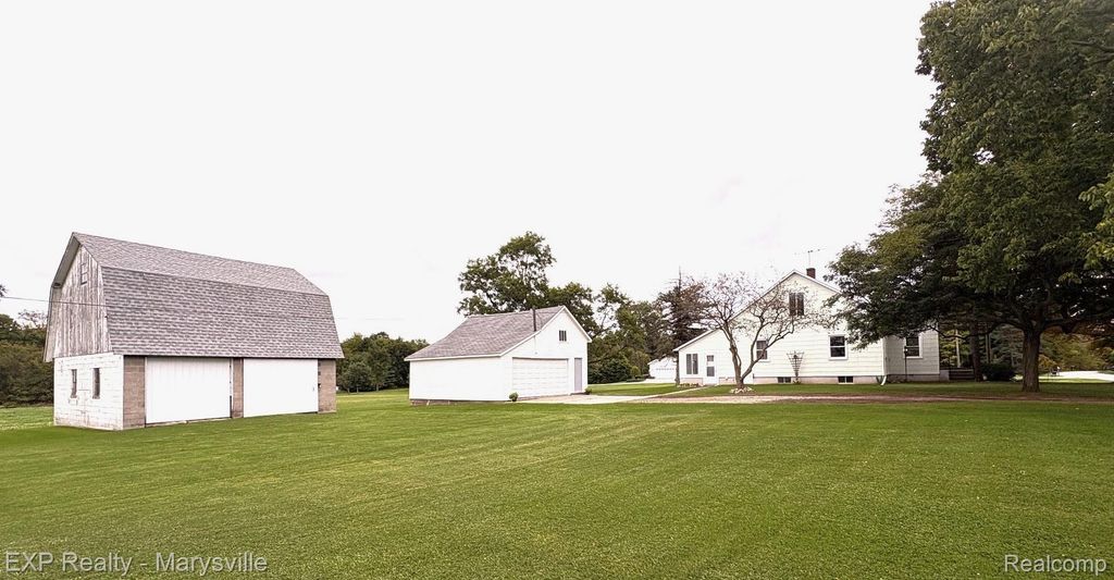 5694 Belle River Road, China township