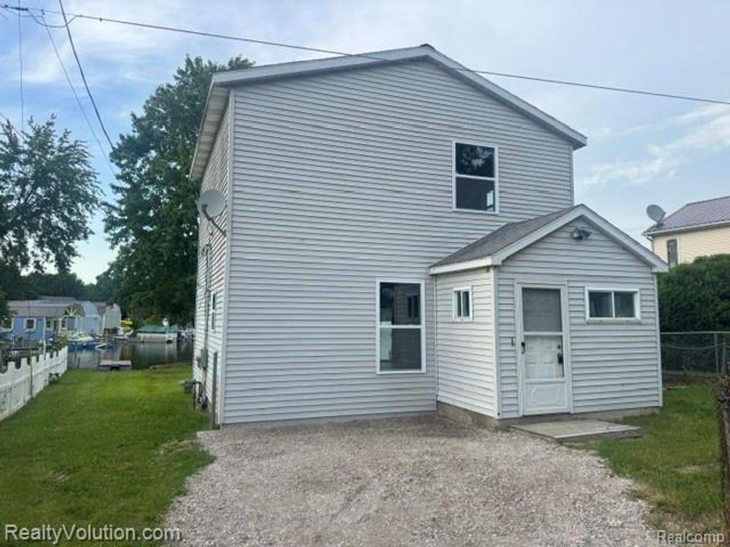 4765 Northway Drive, Attica township