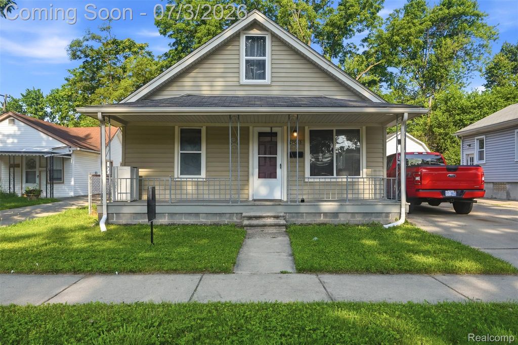 27085 Dartmouth Street, Madison Heights city