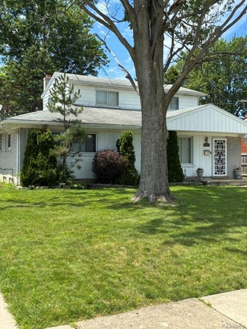 29249 Everett Street, Southfield city