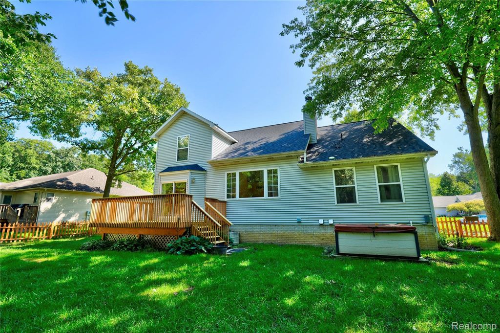 4268 Meadows Avenue, Grand Blanc