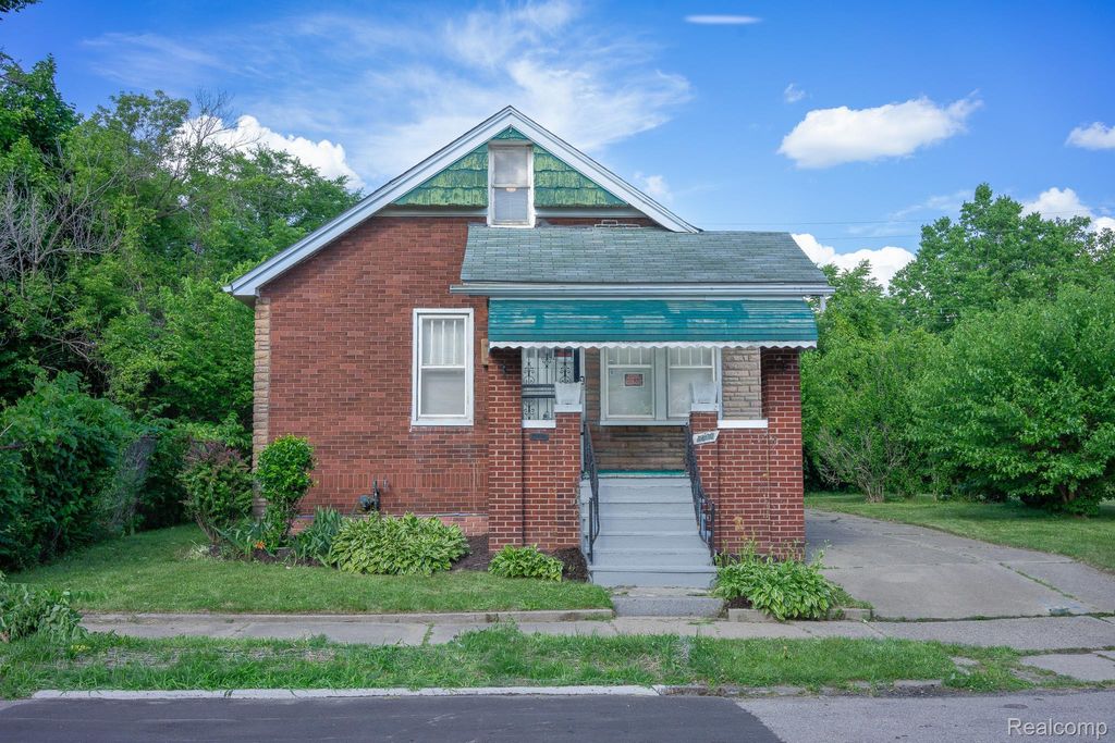 5672 Saint Clair Street, Detroit city