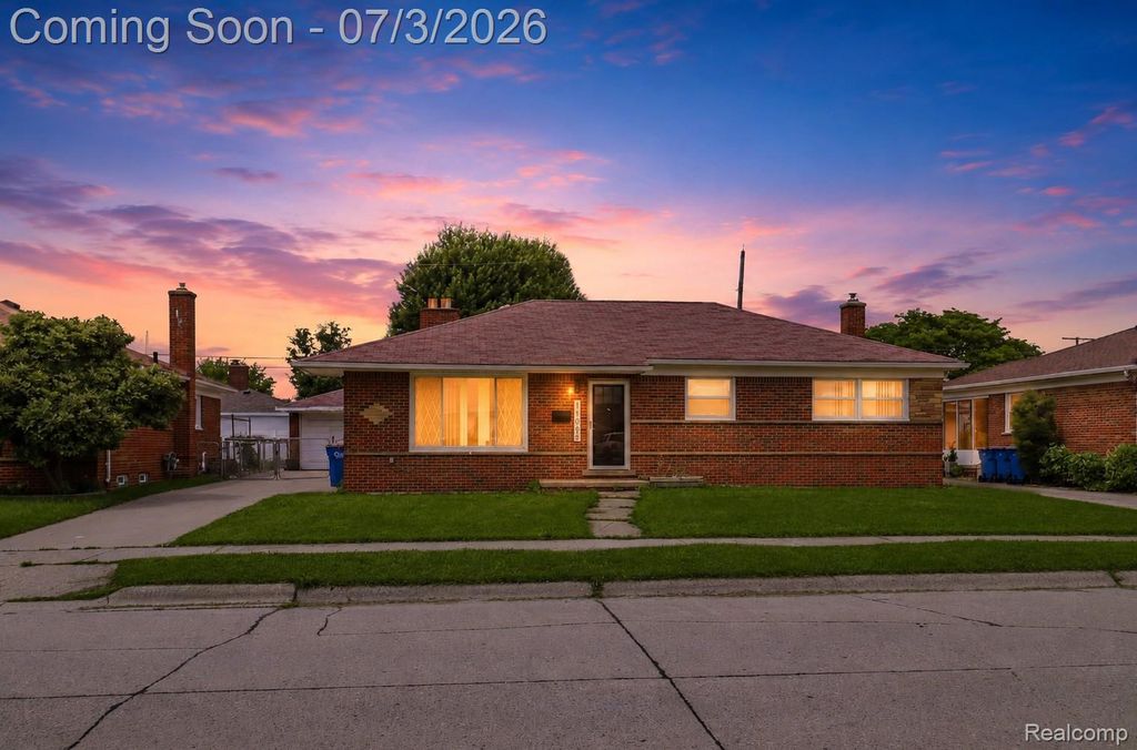 11085 Busch Avenue, Warren city