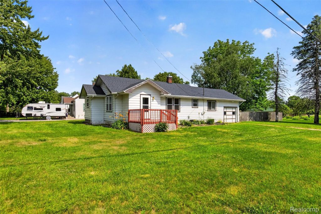 4322 Baker Road, Bridgeport charter township