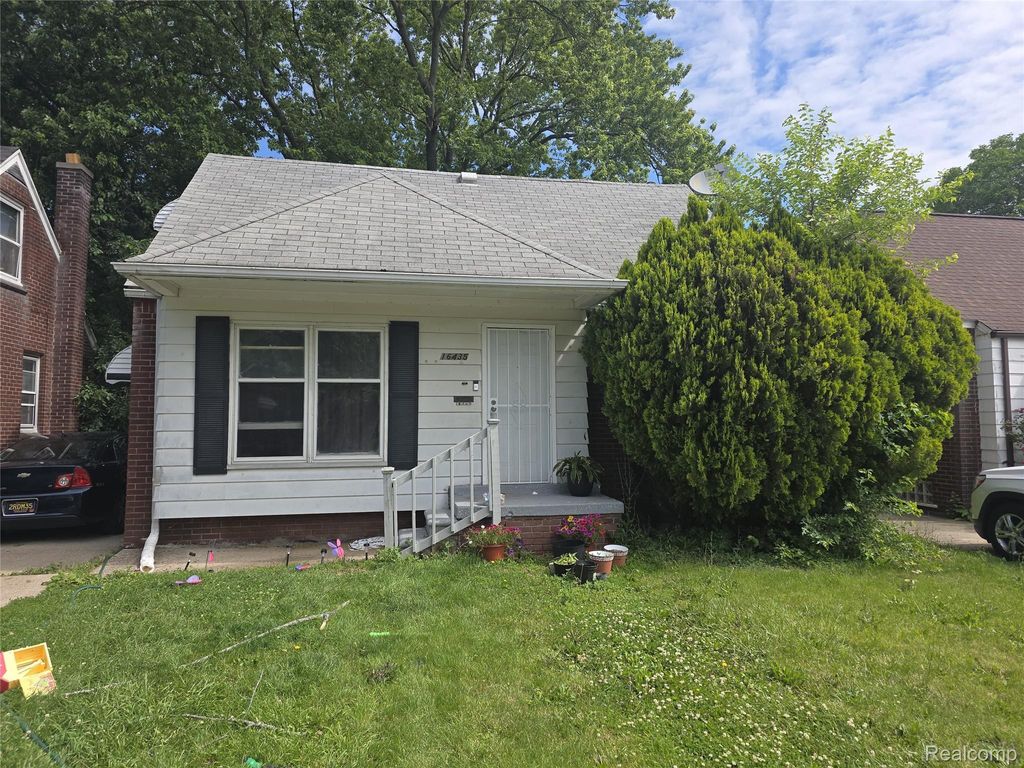 16435 Tacoma Street, Detroit city