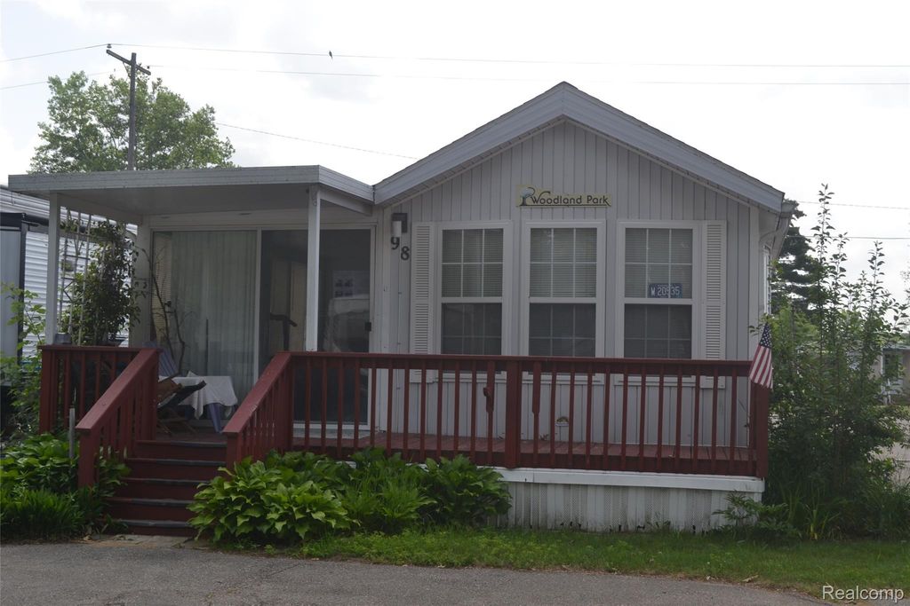 1140 S Ortonville Rd Unit 98 Road, Brandon charter township