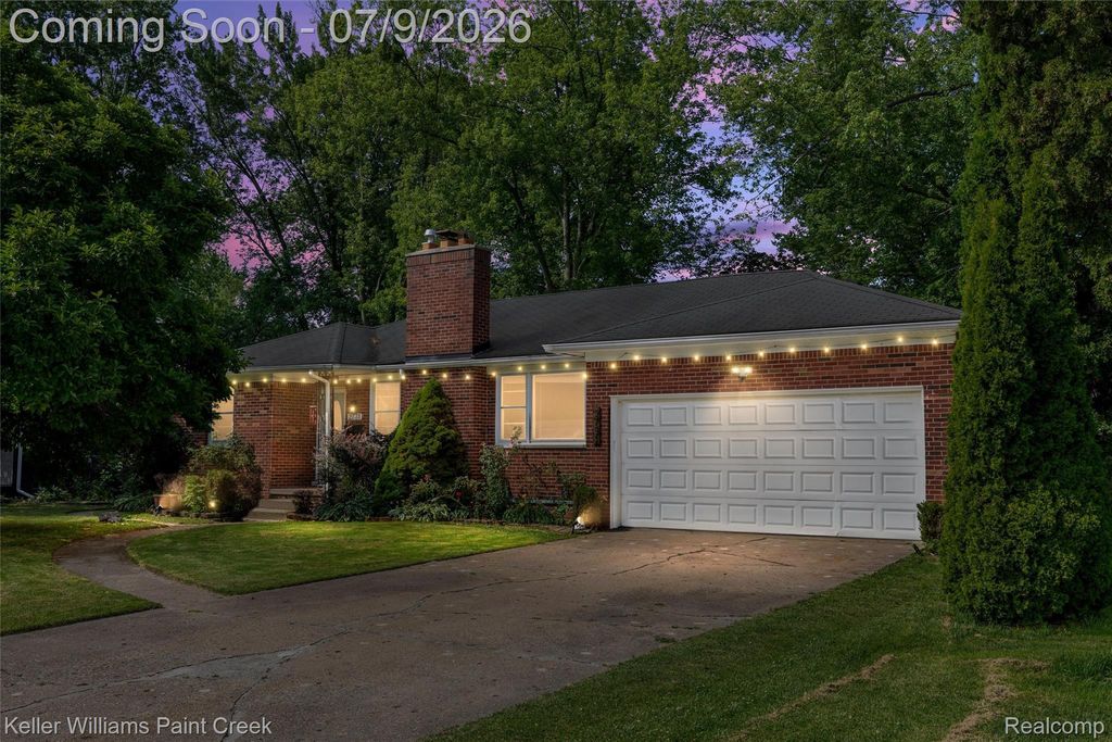 2731 Crooks Road, Royal Oak city