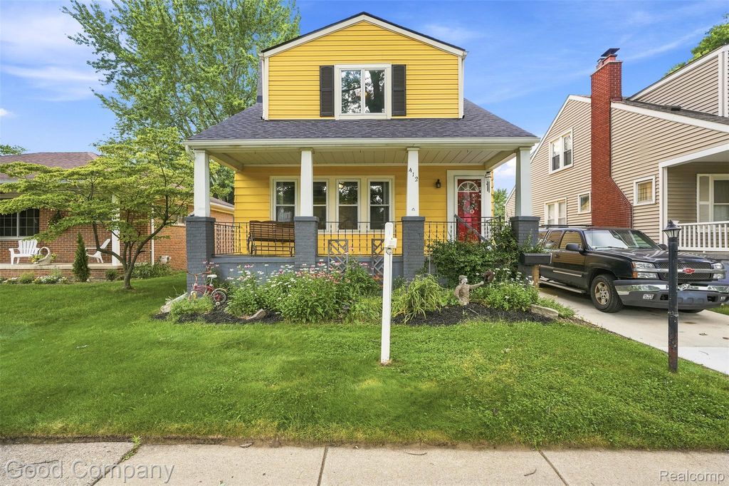 412 Chippewa Street, Clawson