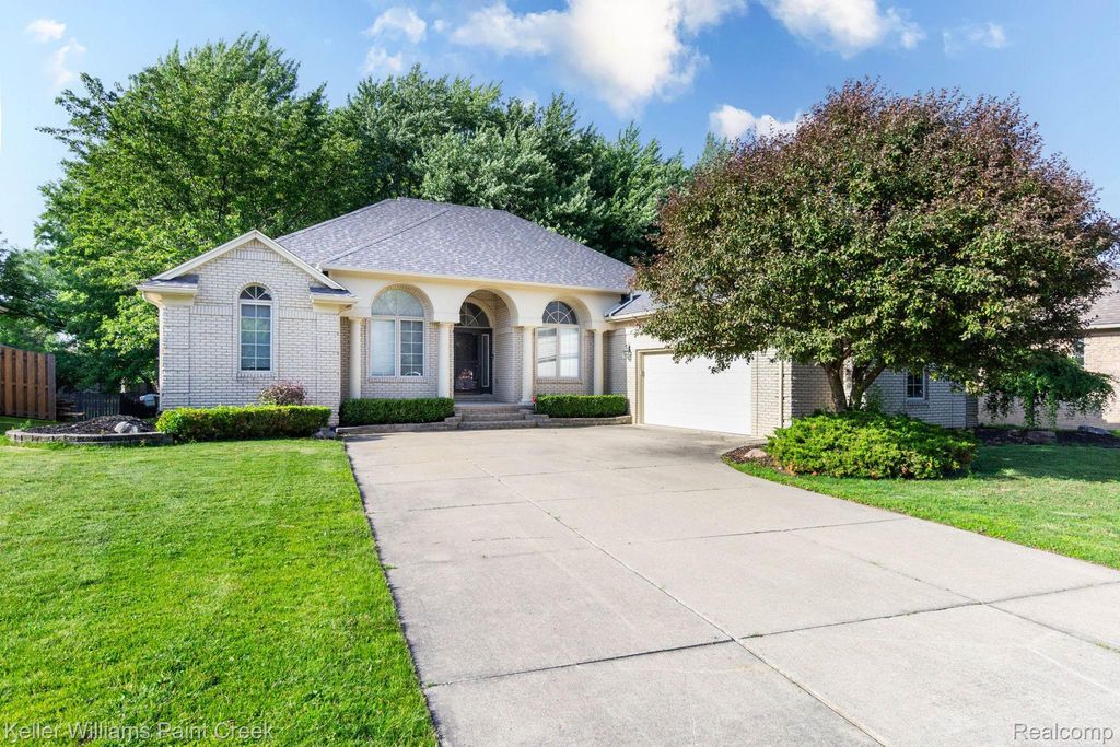 20695 Gaberty Drive, Clinton charter township