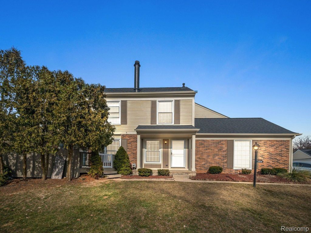 1428 Crescent Lane, Rochester Hills city