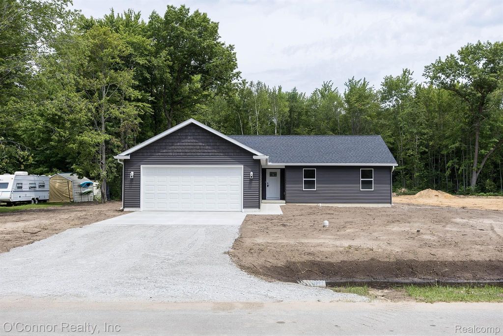 3834 Knapp Avenue, Port Huron charter township