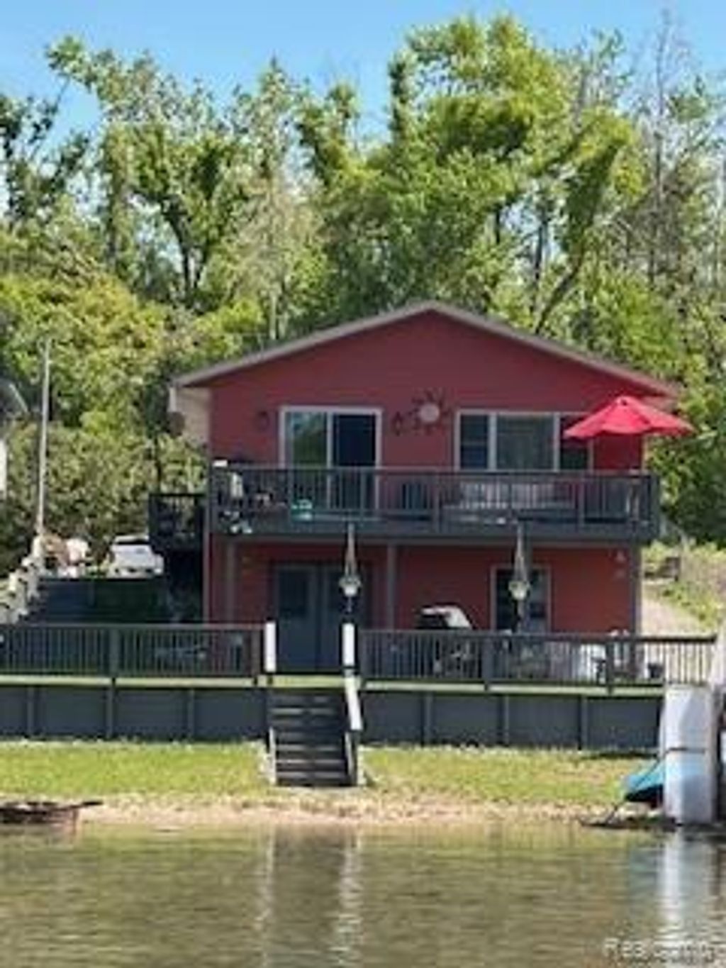 13608 Balsam Street, Charlton township