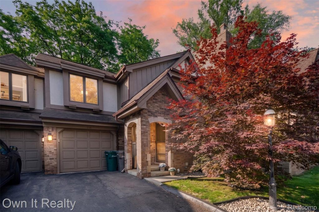 718 S Military Street, Dearborn