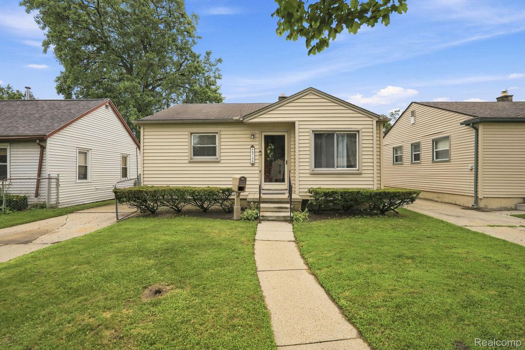 5735 N Silvery Lane, Dearborn Heights city
