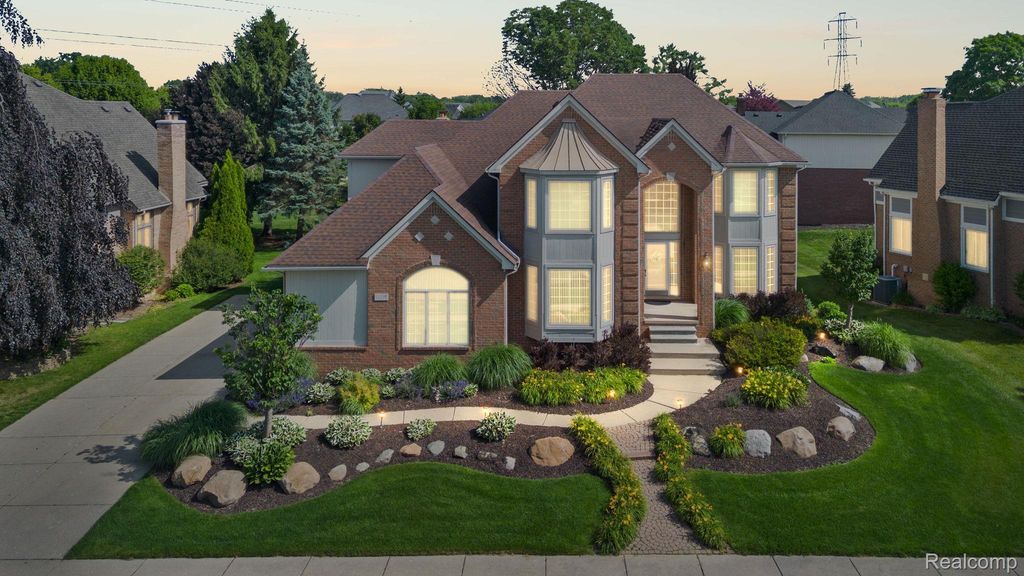 13335 Diegel Drive, Shelby charter township