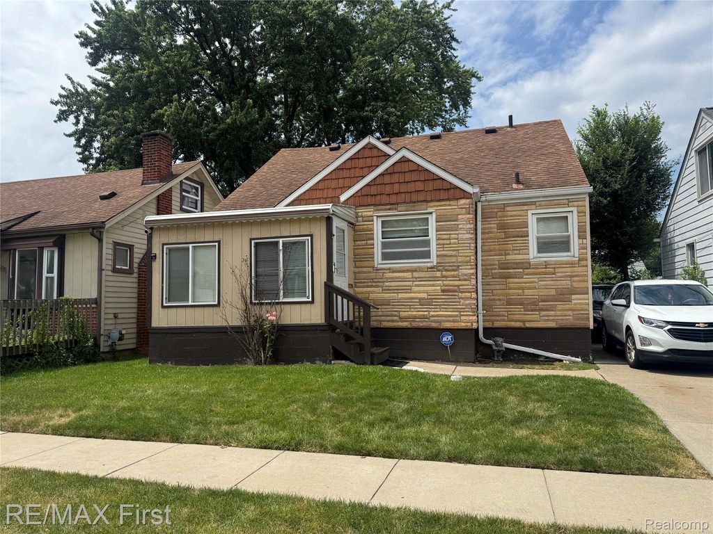 21811 Donald Avenue, Eastpointe city