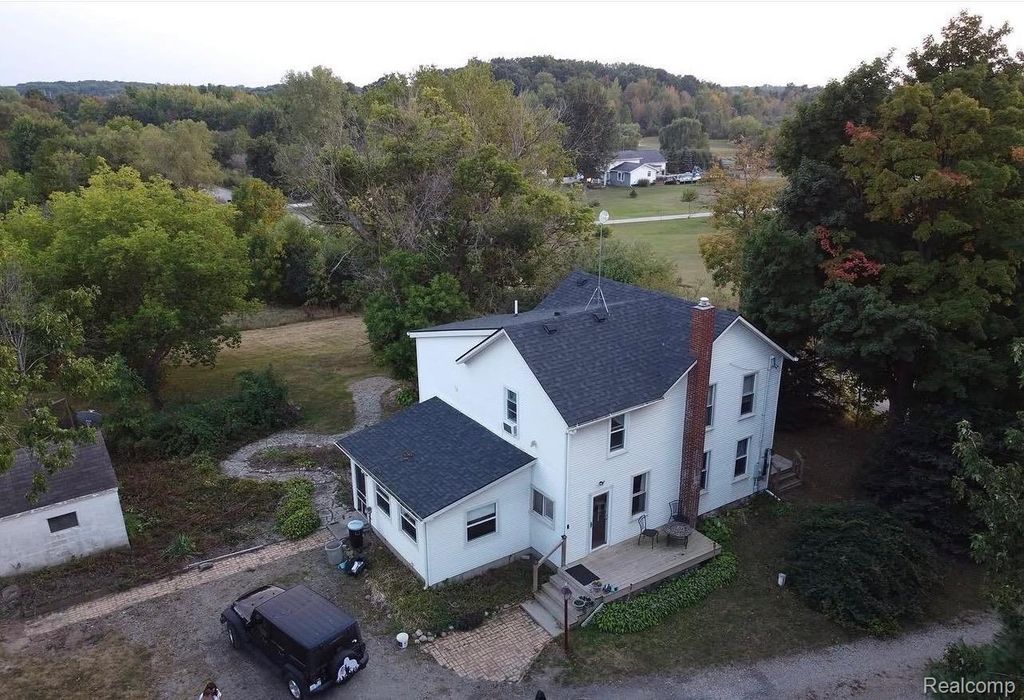 1285 S Cummings Road, Davison city