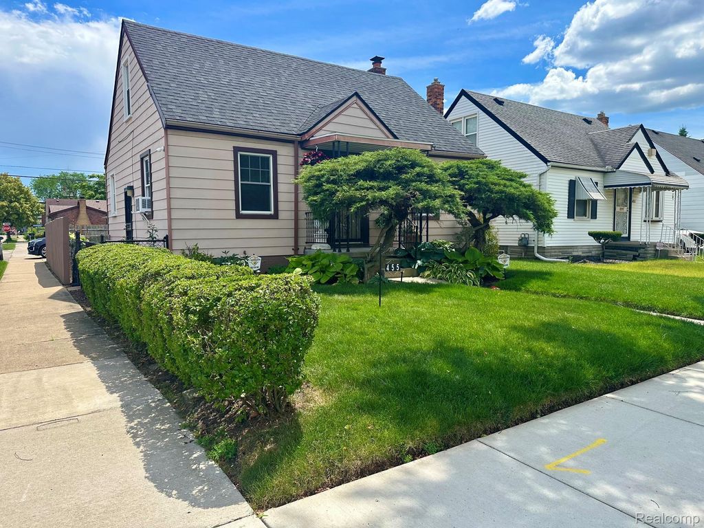 455 Campbell Street, River Rouge city