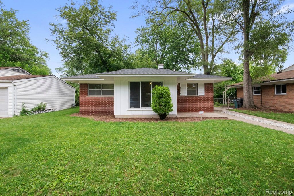21920 Morton Street, Oak Park city