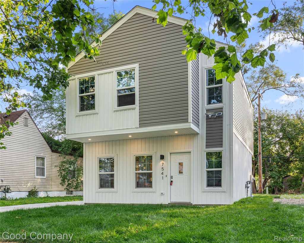 7541 Clayburn Street, Detroit city