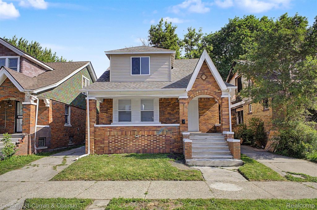 8111 E Hildale Street, Detroit city
