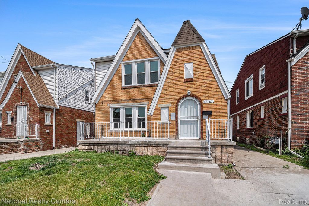 16762 Woodingham Drive, Detroit city