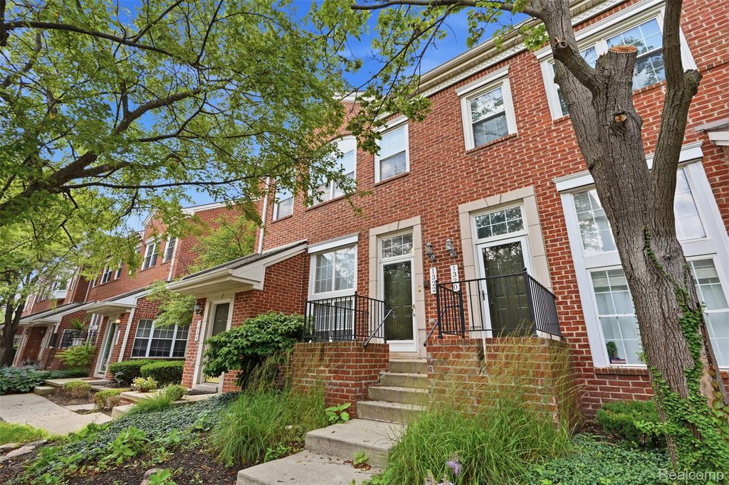 1322 S Main Street, Royal Oak