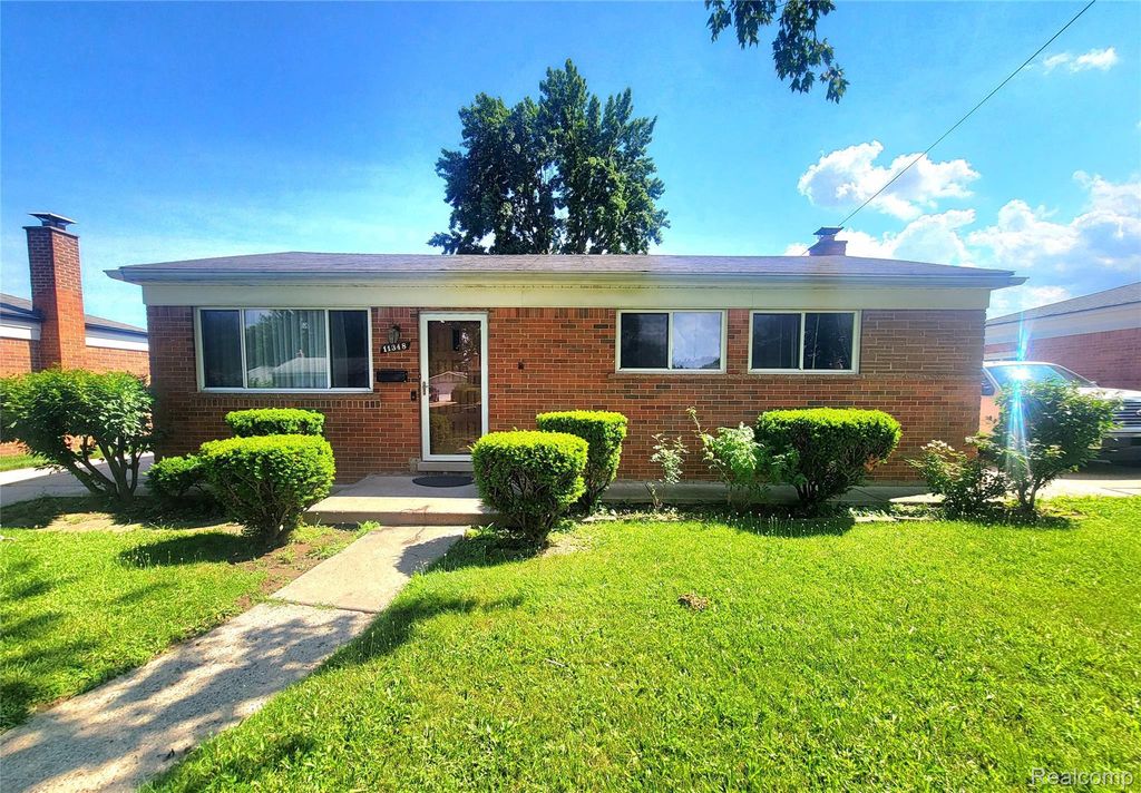 11348 Jonas Avenue, Warren city