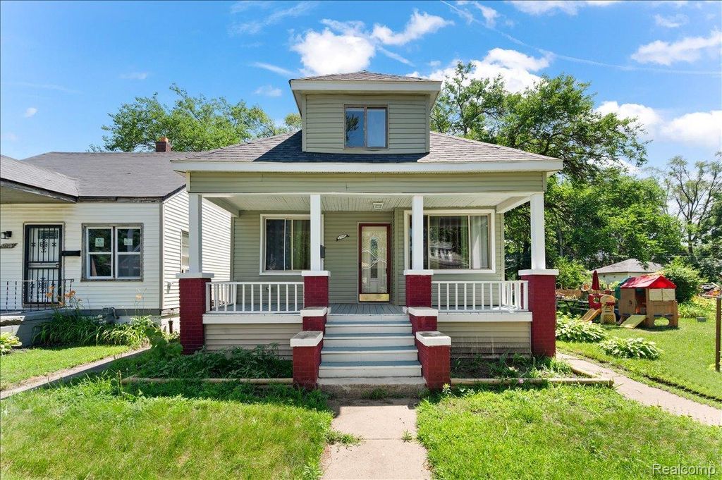 17196 Shields Street, Detroit city